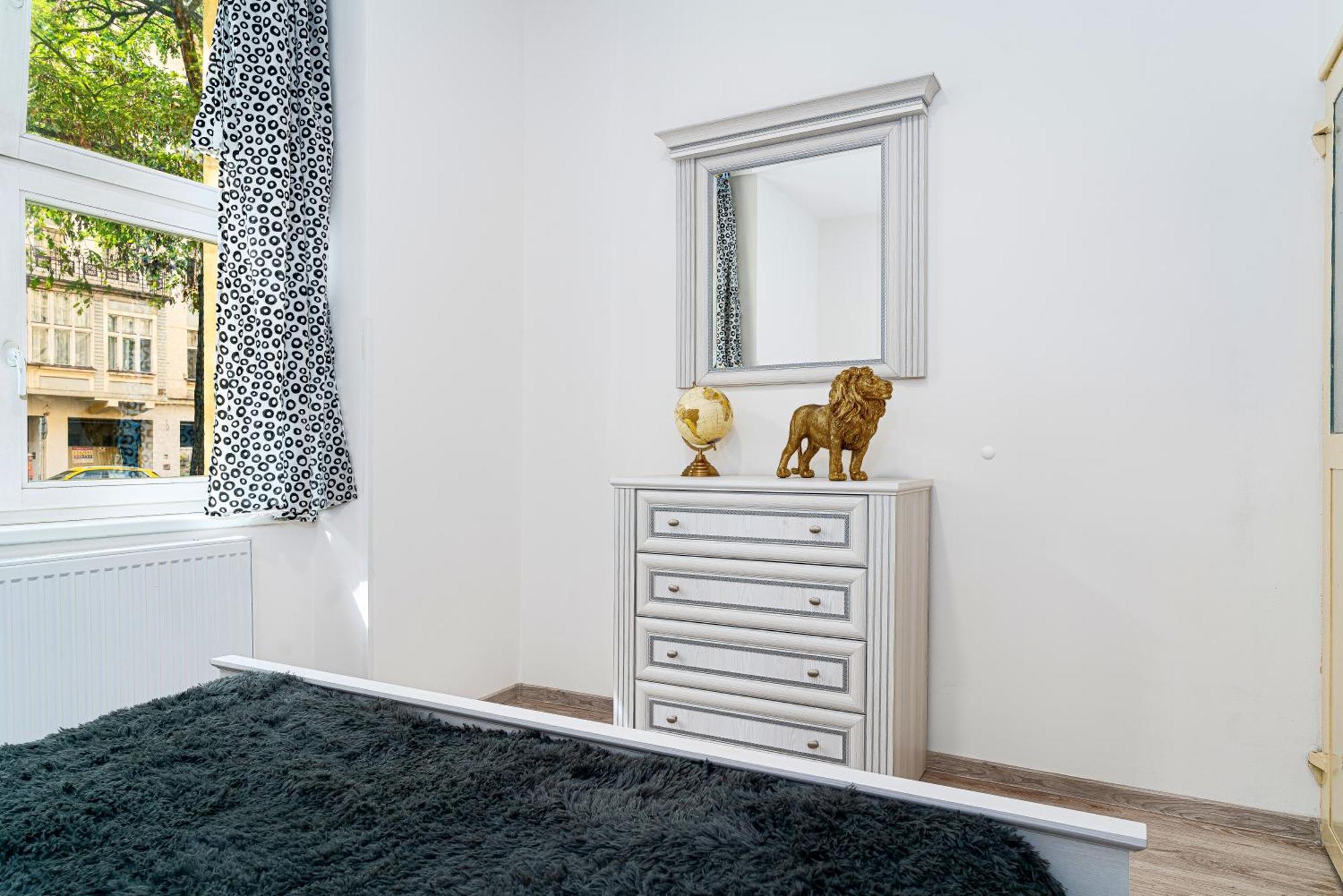 Golden Lion Apartament *